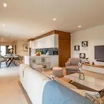 فيلة Christall By Interhome