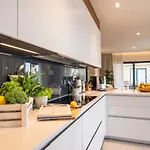 Christall By Interhome فيلة Kaštelir
