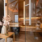 فيلة Christall By Interhome *