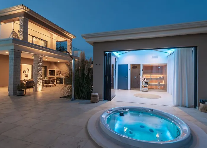 Villa Christall By Interhome Kaštelir